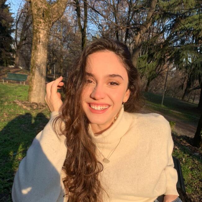 Babysitter in Milan: Rebecca Maria