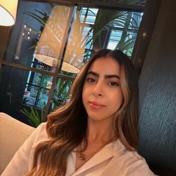 Canguro en Madrid: Yadira