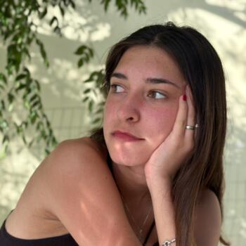 Babysitter in Salinas: Oriana