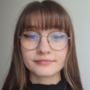 Babysitter in Paris: Elise