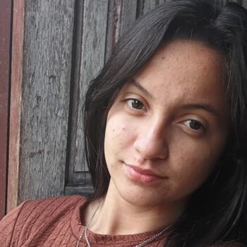 Babysitter in Pelotas: Yasmin
