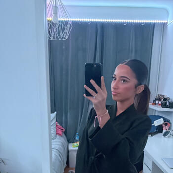 Babysitter in Deuil-la-Barre: Lydia