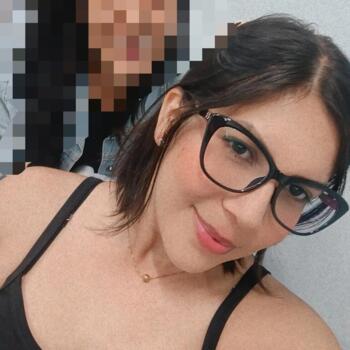 Babysitter Campo Grande: Nayara