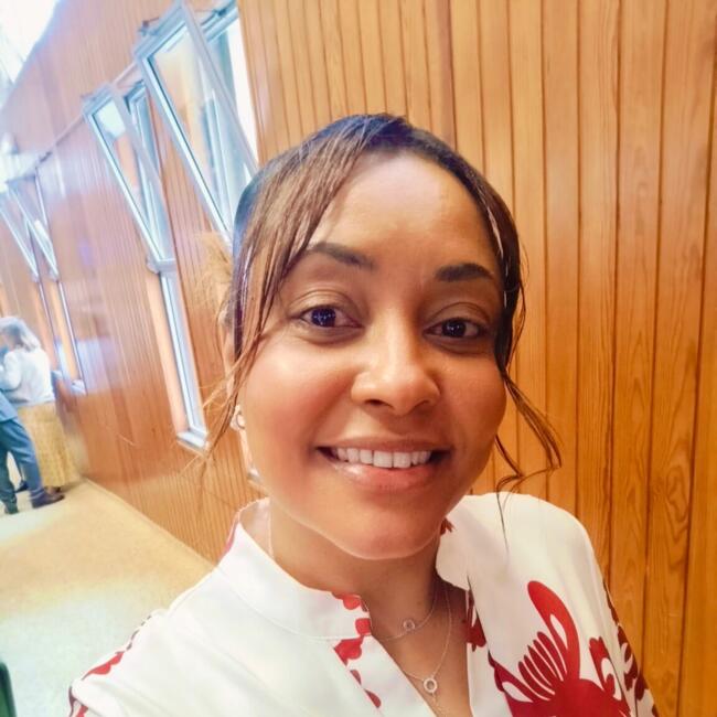 Babysitter in Lisbon: Arlinda