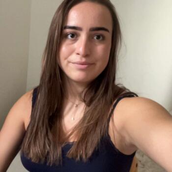 Babysitter in Woluwe-Saint-Pierre: Ainhoa