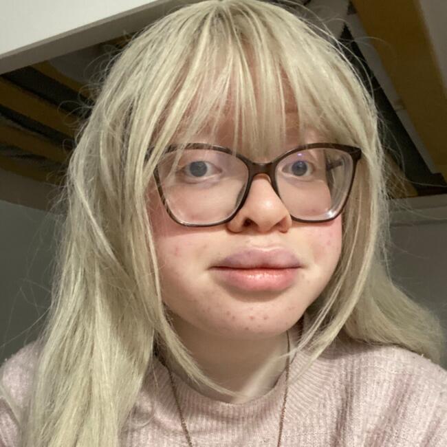 Babysitter in Lousada: Miriam