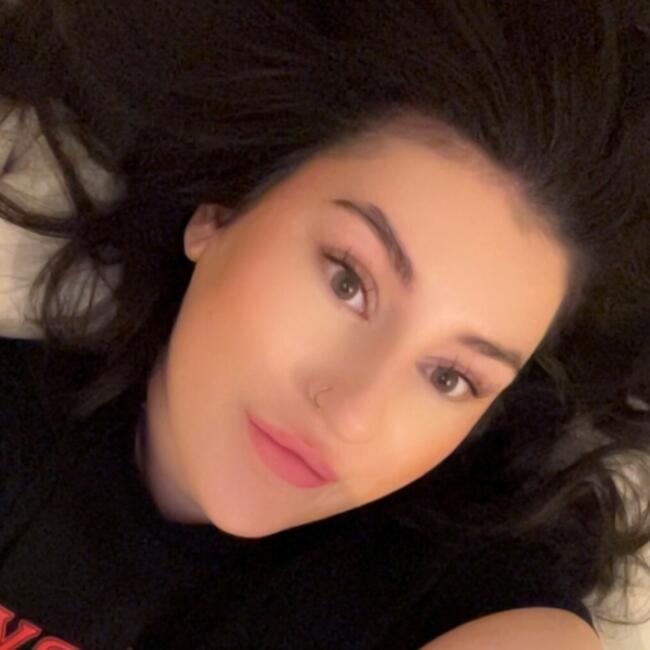 Babysitter in Edinburgh: Chloe