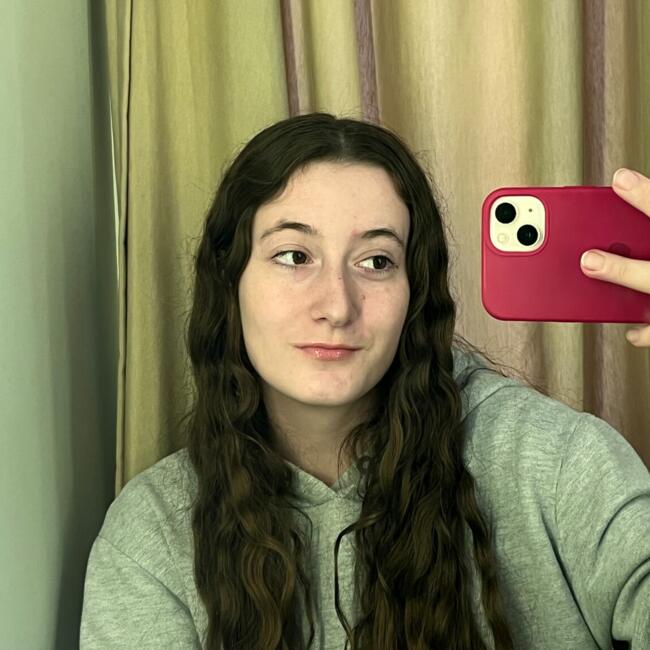 Babysitter in Brusque: Fabiana