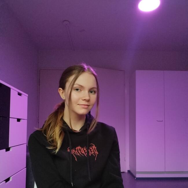 Barnvakt i Kronoby: Julia