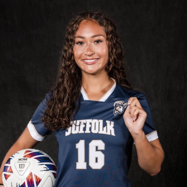 Babysitter in Boston: Liyah