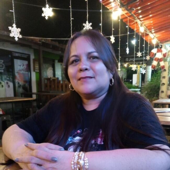 Babysitter in Odivelas: Karina