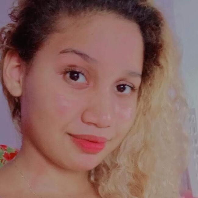 Babysitting job in Caxias do Sul: Jackeline