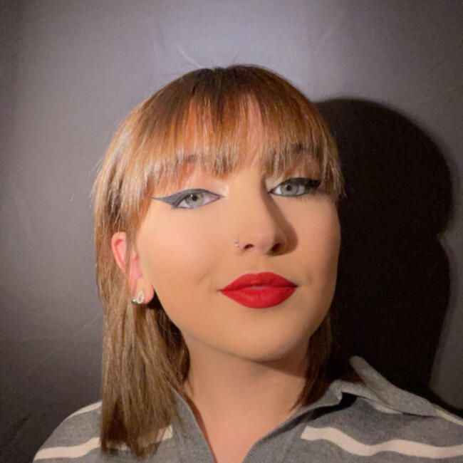 Babysitter in Montlouis-sur-Loire: Maeva