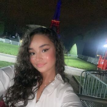 Babysitter in Montpellier: Nesrine
