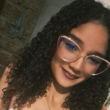 Babysitter in Natal: Kauane karolayne