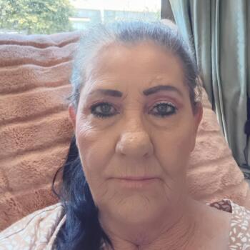 Babysitter Napier City: Petronella J Burger