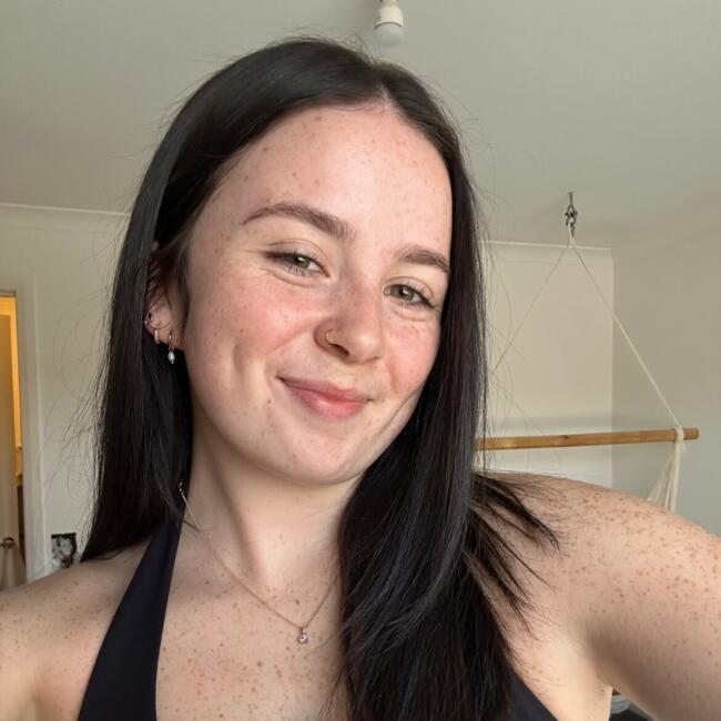 Babysitter in Melbourne: Kya