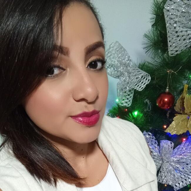 Babysitting job in Soledad: Joahana González