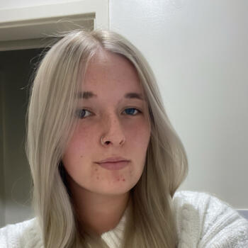Babysitter in Wollongong: Shontaya