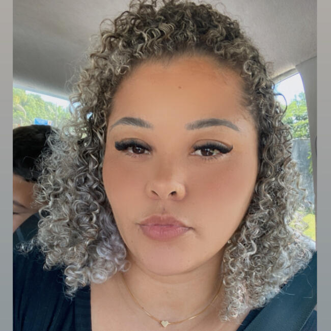 Babysitter in Florianópolis: Jaiane