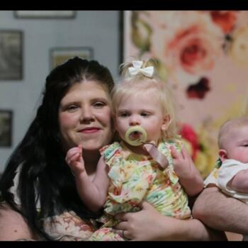 Babysitter in Beach Park: Michelle