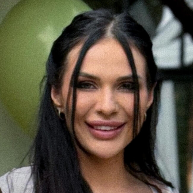 Praca dla opiekunki do dziecka w Warszawa: Viktoria