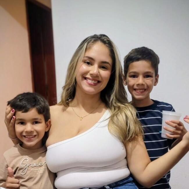 Emprego de babá em Lavras: Ana Carolina