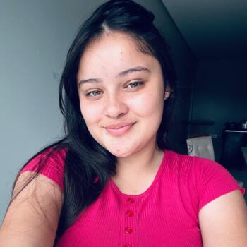 Babá em Santo Antônio do Sudoeste: Malena