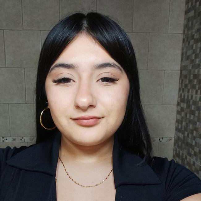 Babysitter in Morón: Valeria