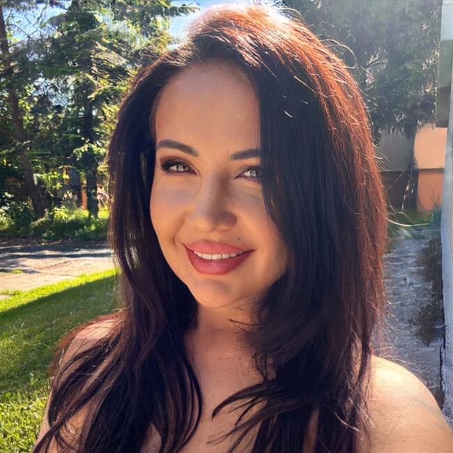 Babysitter in Brno: Veronika Laura
