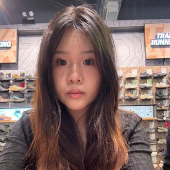 Babysitter in Singapore Island: Teo