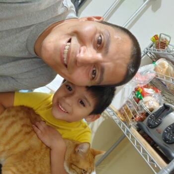 Babysitting job in Long Beach: babysitting job Juan