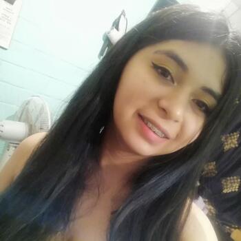 Babysitter in San Bernardo: Génesis Mellado