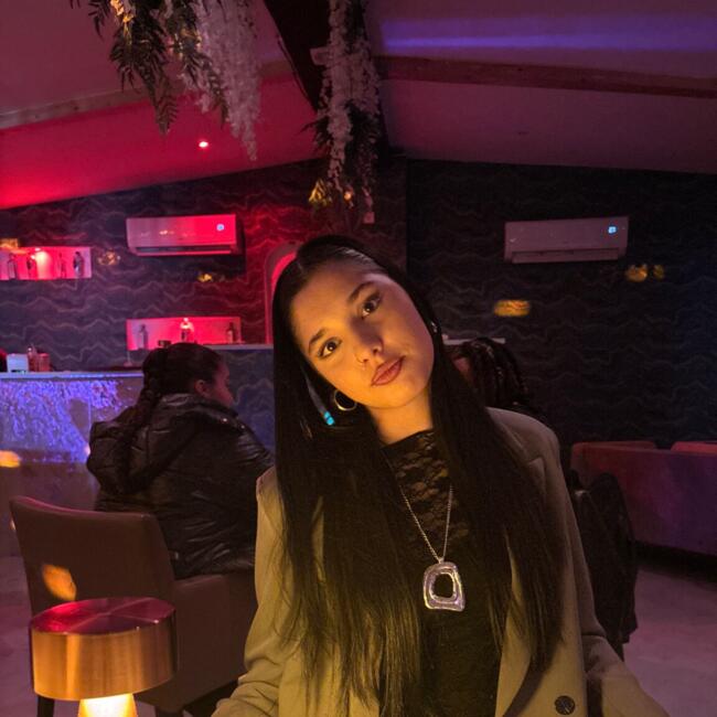 Babysitter in Langoiran: Lwiza