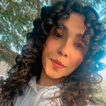 Babysitter in Melbourne: Daniela