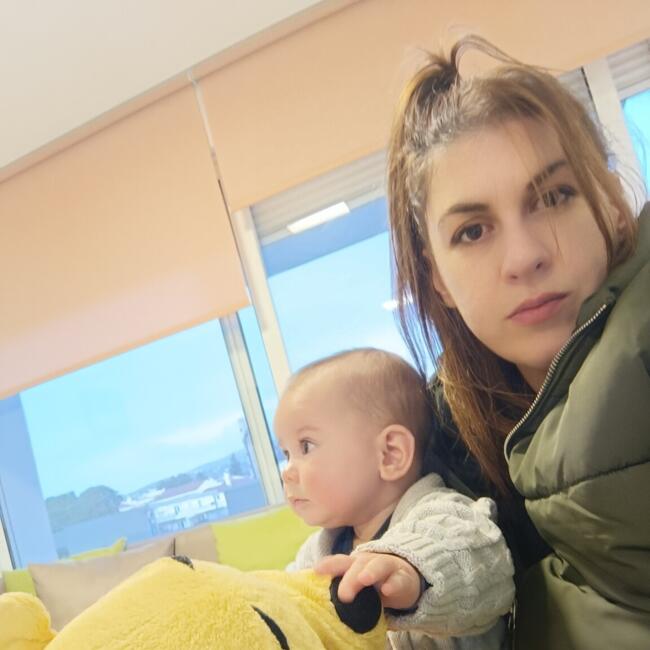 Δουλειά για babysitter στην περιοχή Βριλήσσια: Erasmia