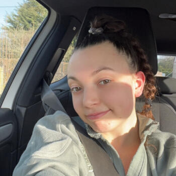 Babysitter in Froberville: Maelys