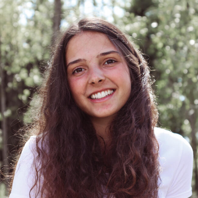 Babysitter in Challans: Louna