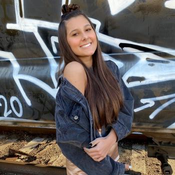Babysitter in Fuquay-Varina: Bella