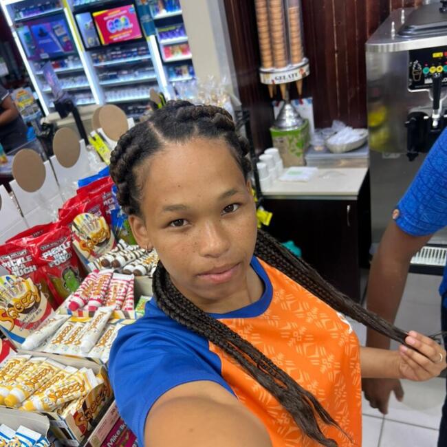 Babysitter in Mossel Bay: Naya