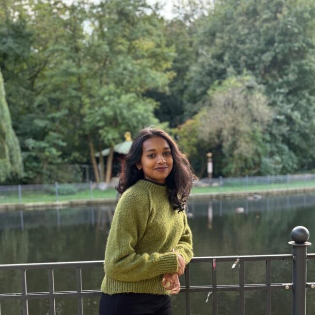 Babysitter in Berlin: Sikha