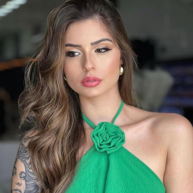 Babysitter in Marília: Ingridy