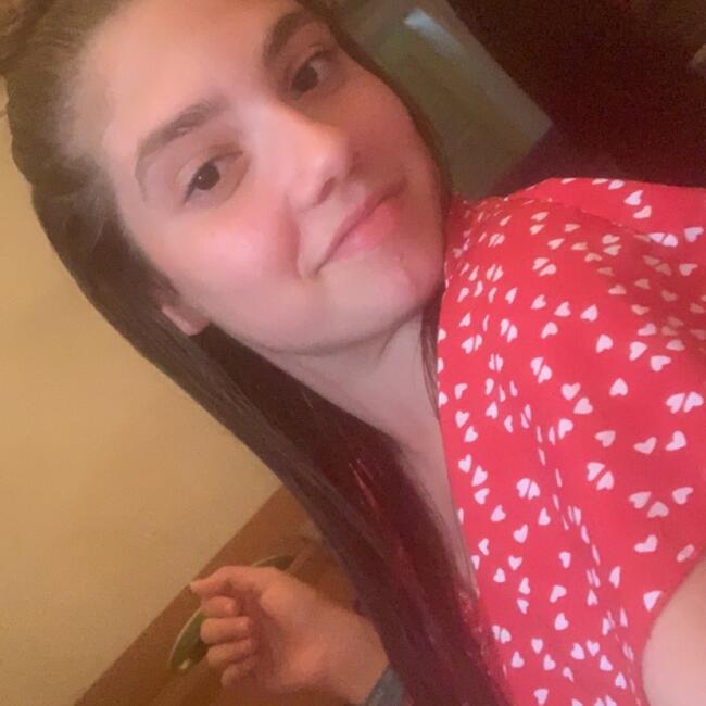 Babysitter in Méreau: Melissa