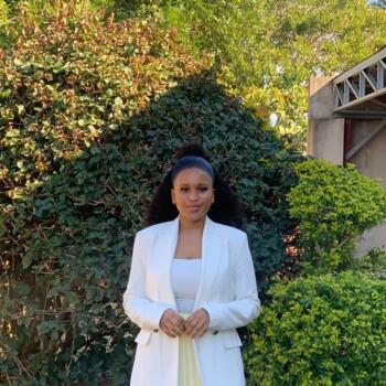 Babysitter in Port Elizabeth: Pearl Gordon