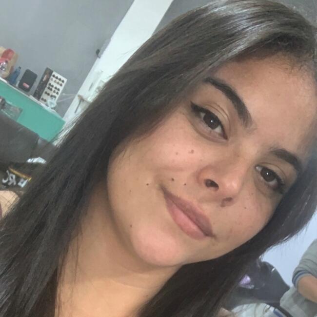 Babysitter in Marília: Amanda