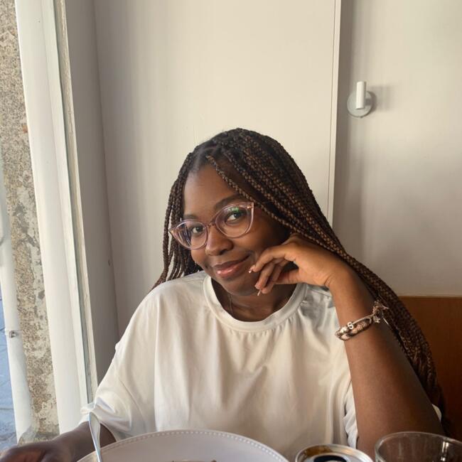 Babysitter em Braga: Sara