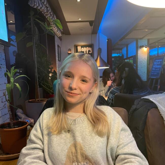 Babysitter in Wedel: Mila