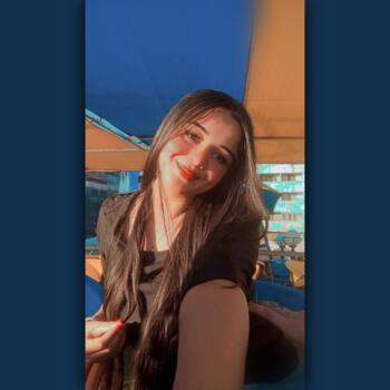 Babysitting job in Alexandria: babysitting job Mai