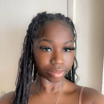 Babysitter in Birmingham: Mega