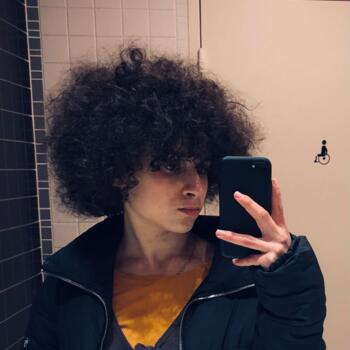 Babysitter Trélazé: Leïna